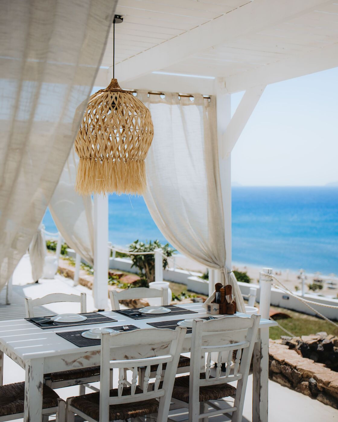 Elegant table setting